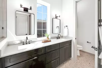 1732 Bunche Road #B4, Austin, TX 78721 - Photo 15