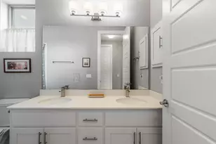 4533 Berkman Dr, Austin, TX 78723 - Photo 29
