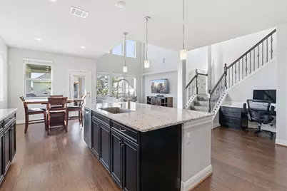 15604 Cabrillo Way, Austin, TX 78738 - Photo 3