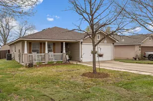 2100 Oaklawn Dr, Taylor, TX 76574 - Photo 3