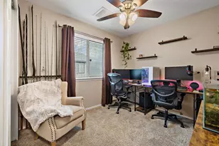 2100 Oaklawn Dr, Taylor, TX 76574 - Photo 23