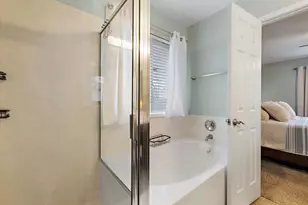 2100 Oaklawn Dr, Taylor, TX 76574 - Photo 21