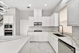 12629 Lee Park Ln, Austin, TX 78732 - Photo 13