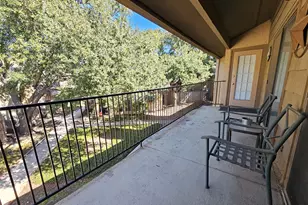 1202 Thorpe Ln, San Marcos, TX 78666 - Photo 25