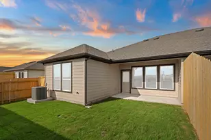 207 Backwood Pass, Taylor, TX 76574 - Photo 25