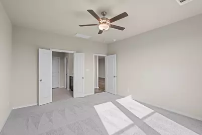 207 Backwood Pass, Taylor, TX 76574 - Photo 19