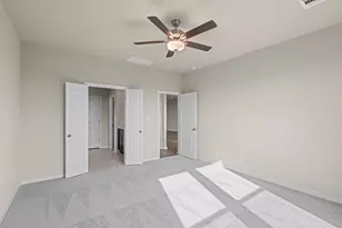 207 Backwood Pass, Taylor, TX 76574 - Photo 19