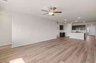 207 Backwood Pass, Taylor, TX 76574 - Photo 17