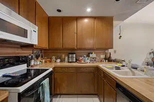 1748 Ohlen Rd, Austin, TX 78757 - Photo 11