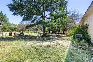 5401 Co Rd 200, Liberty Hill, TX 78642 - Photo 27