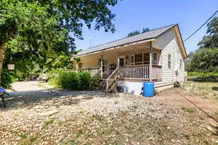5401 Co Rd 200, Liberty Hill, TX 78642 - Photo 3