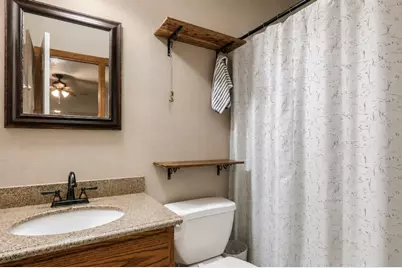 5401 County Road 200, Liberty Hill, TX 78642 - Photo 17