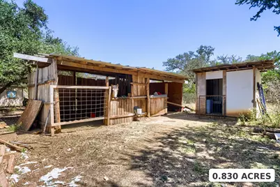 5401 County Road 200, Liberty Hill, TX 78642 - Photo 1