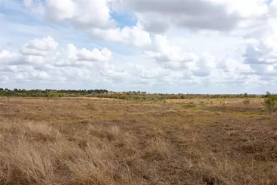 2689 County Road 419 Road, Taylor, TX 76574 - Photo 7