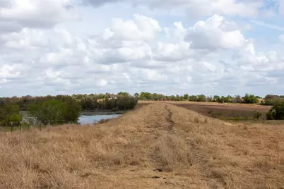 2689 County Road 419 Road, Taylor, TX 76574 - Photo 9
