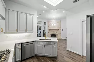 1701 Spyglass Dr, Austin, TX 78746 - Photo 9