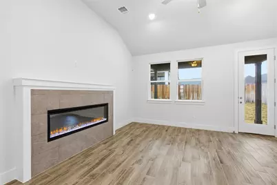 8521 Pine Muhly Drive, Lago Vista, TX 78645 - Photo 13