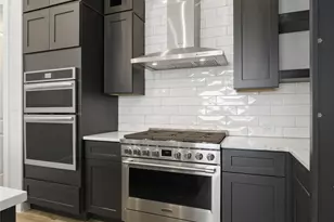 8521 Pine Muhly Dr, Lago Vista, TX 78645 - Photo 3