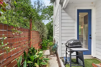 2601 Willow Street #B, Austin, TX 78702 - Photo 9