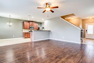 216 Isabel Ln, Kyle, TX 78640 - Photo 7