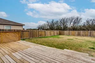 216 Isabel Ln, Kyle, TX 78640 - Photo 23