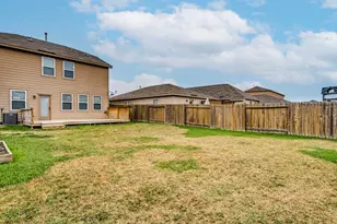 216 Isabel Ln, Kyle, TX 78640 - Photo 27