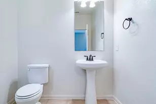 216 Isabel Ln, Kyle, TX 78640 - Photo 13