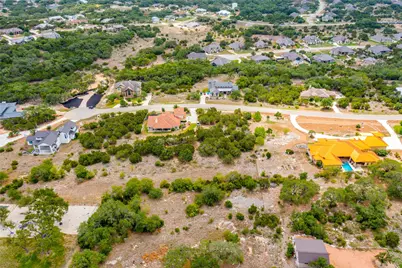 328 Valley Landing, New Braunfels, TX 78132 - Photo 11