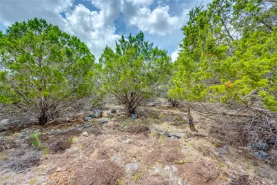 328 Valley Landing, New Braunfels, TX 78132 - Photo 13