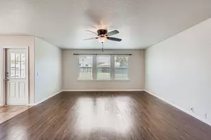 142 Sassafras Cove, Kyle, TX 78640 - Photo 5