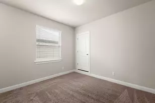 442 Jacksdaw Dr, Austin, TX 78737 - Photo 25