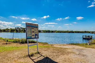 106 Wampum, Smithville, TX 78957 - Photo 11