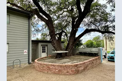 803 W 28th Street #106, Austin, TX 78705 - Photo 15