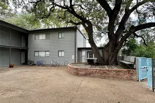 803 W 28th St, Austin, TX 78705 - Photo 15