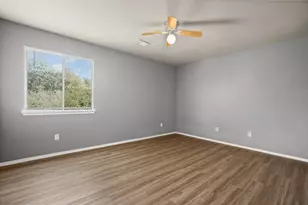706 Johnny Bench Ct, Round Rock, TX 78665 - Photo 21