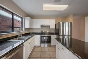 1506 Somerset Canyon Ln, Cedar Park, TX 78613 - Photo 9