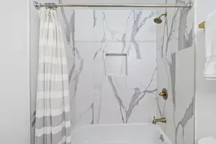 1505 Summit St, Austin, TX 78741 - Photo 29