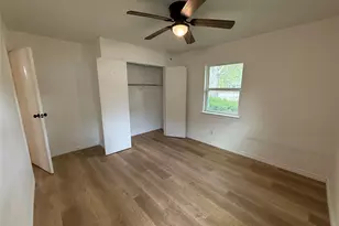 1204 Aransas St, Lockhart, TX 78644 - Photo 15