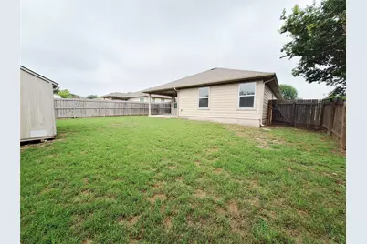 325 Comal Run, Hutto, TX 78634 - Photo 33