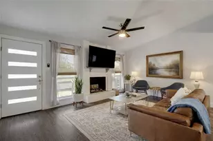 1400 Southport Dr, Austin, TX 78704 - Photo 3