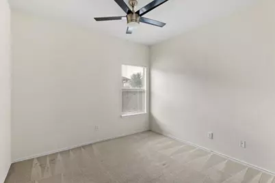 112 Flinn Street, Hutto, TX 78634 - Photo 9