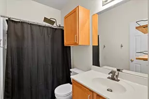 112 Flinn St, Hutto, TX 78634 - Photo 23