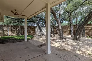 1000 Woodview Dr, Georgetown, TX 78628 - Photo 35