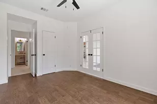 1000 Woodview Dr, Georgetown, TX 78628 - Photo 25