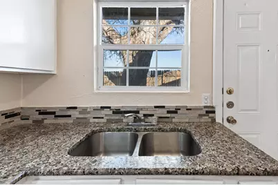 410 Thorndale #A, Taylor, TX 76574 - Photo 19