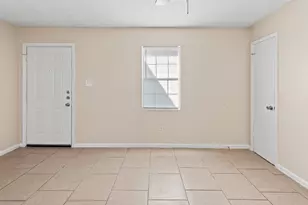 410 Thorndale, Taylor, TX 76574 - Photo 15