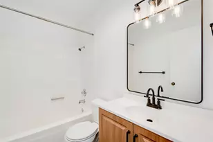 6705 Lancret Hill Dr, Austin, TX 78745 - Photo 21