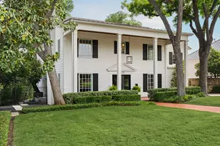 1015 Gaston Ave, Austin, TX 78703 - Photo 1