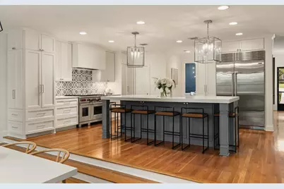 1015 Gaston Avenue, Austin, TX 78703 - Photo 11