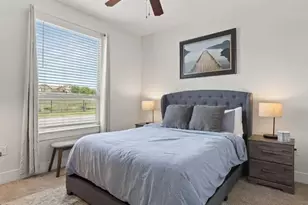 810 W St Johns Ave, Austin, TX 78752 - Photo 5